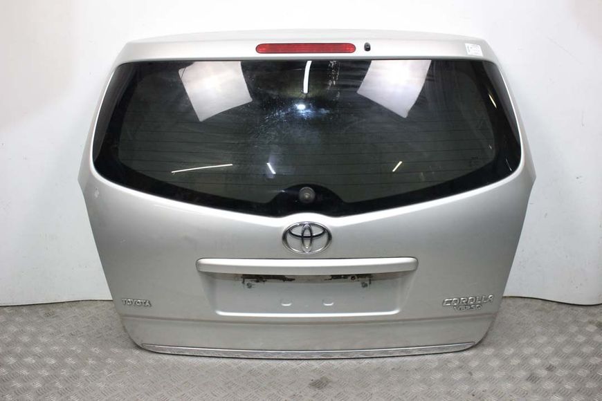 Купити Кришка багажника Corolla Verso 2004-2009 670050F010 63743 б/у на авторозборці