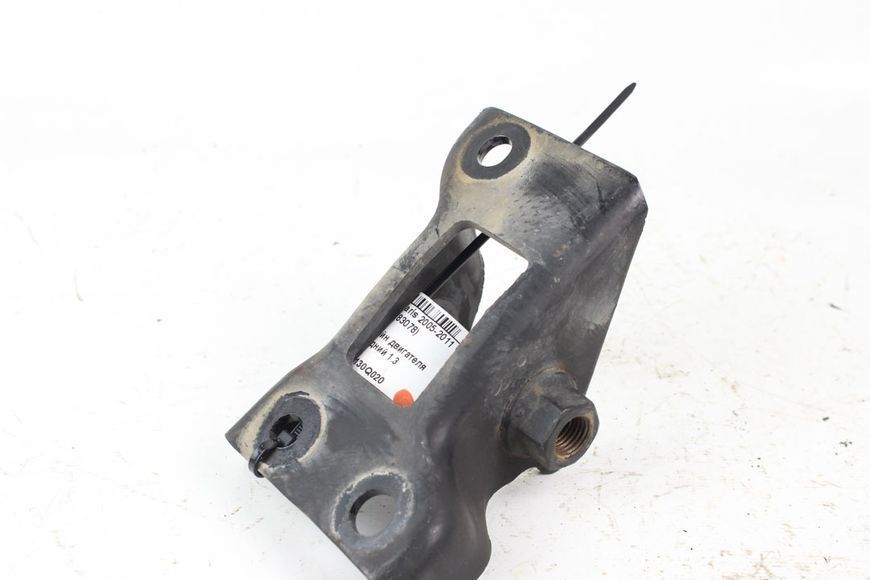 Купити Кронштейн двигуна задній Yaris 2005-2011 123130Q020 83078 б/у на авторозборці