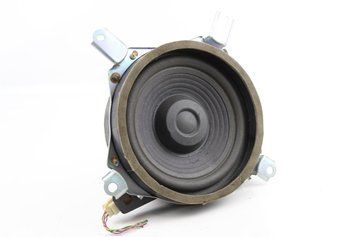 Купити Сабвуфер Lexus IS (XE20) 2005-2012 8616053300 12900 б/у на авторозборці
