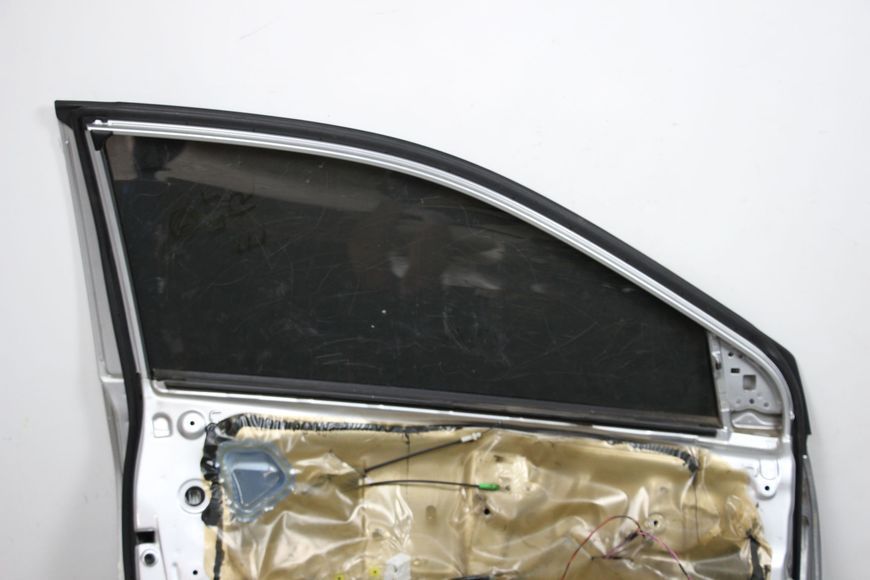 Купити Двері передні ліві Corolla E15 (E150) 2007-2013 6700212A30 6091 б/у на авторозборці