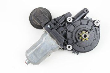 Купить Моторчик стеклоподъёмника задний левый Corolla E15 (E150) 2007-2013 857100D100 38342 б/у на авторазборке