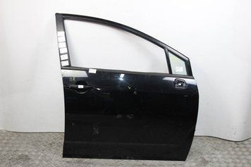 Купити Двері передні праві Corolla Verso 2004-2009 670010F010 63720 б/у на авторозборці