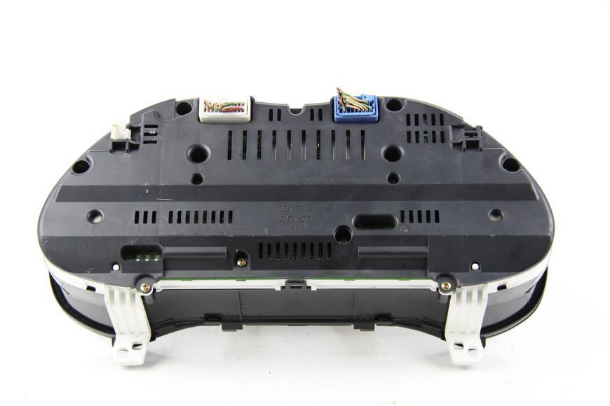Купити Щиток приладів Avensis T25 (T250) 2003-2009 8380005530 50425 б/у на авторозборці