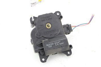 Купити Кроковий двигун пічки Corolla E15 (E150) 2007-2013 0637008320 68542 б/у на авторозборці