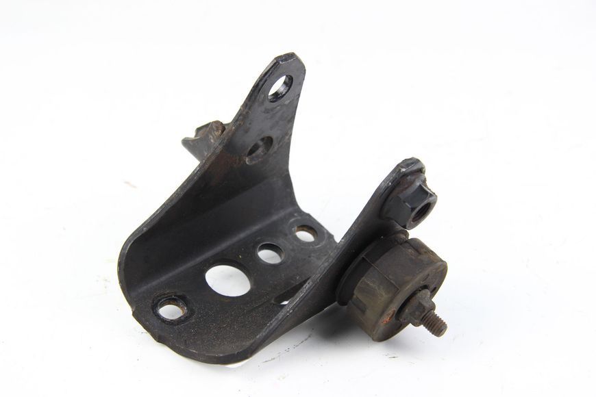 Купить Кронштейн подушки двигателя задний Lexus CT 200H 2010-2017 1232137060 53579 б/у на авторазборке