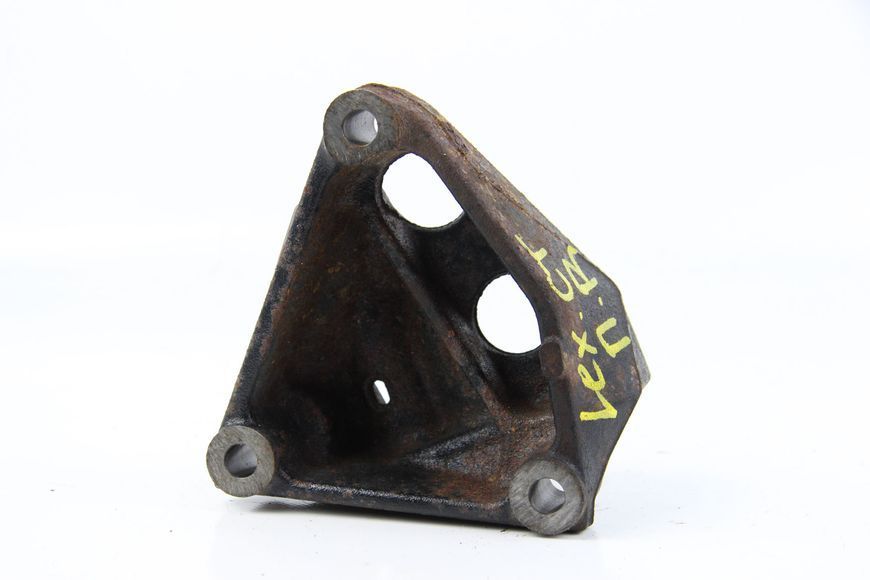 Купить Кронштейн подушки двигателя правый Lexus CT 200H 2010-2017 1231537030 53580 б/у на авторазборке