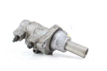 Купити Циліндр гальмівний головний Yaris 2005-2011 4720109160 14151 б/у на авторозборці