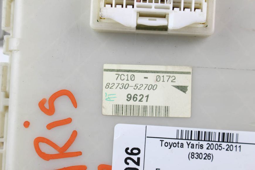 Купити Блок запобіжників сервіс Yaris 2005-2011 8273052700 83026 б/у на авторозборці