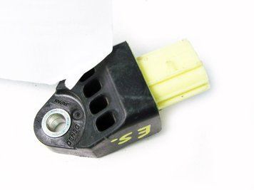 Купити Датчик удару бічний задній Lexus ES (GSV40) 2006-2013 8983133020 23994 б/у на авторозборці